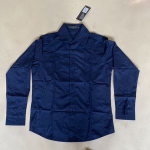 NEW causal button down shirt